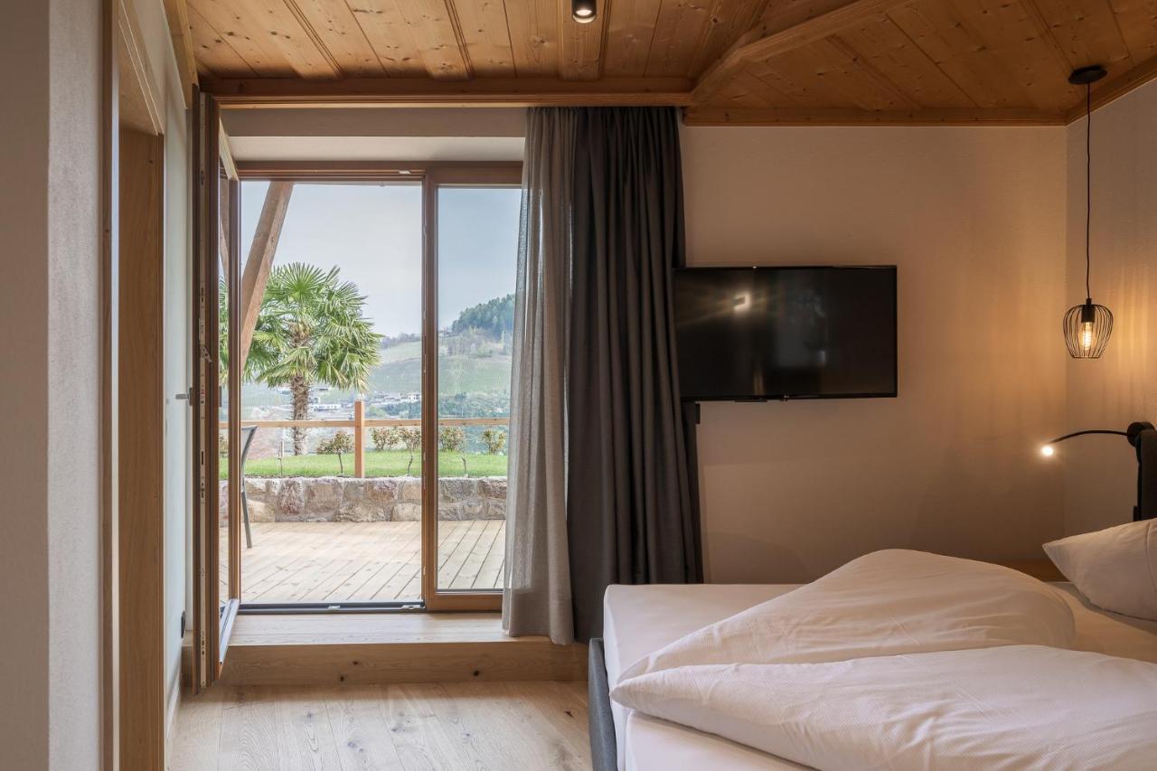 Aparthotel Abina Lana Hoehe Buitenkant foto