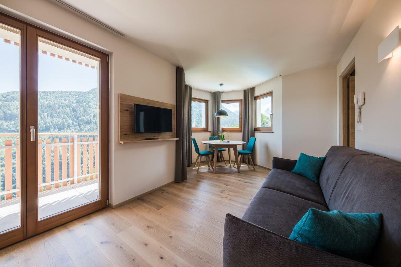 Aparthotel Abina Lana Hoehe Buitenkant foto