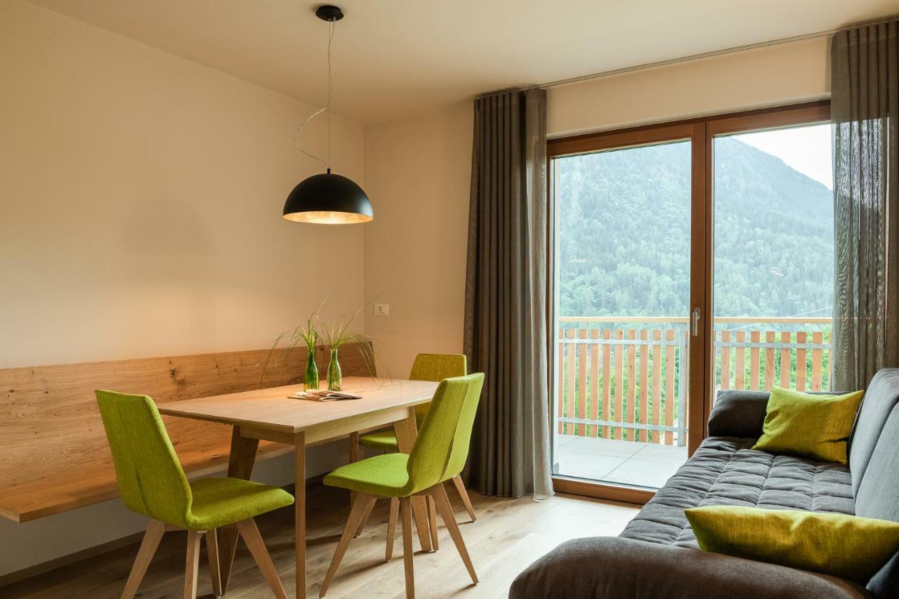 Aparthotel Abina Lana Hoehe Buitenkant foto